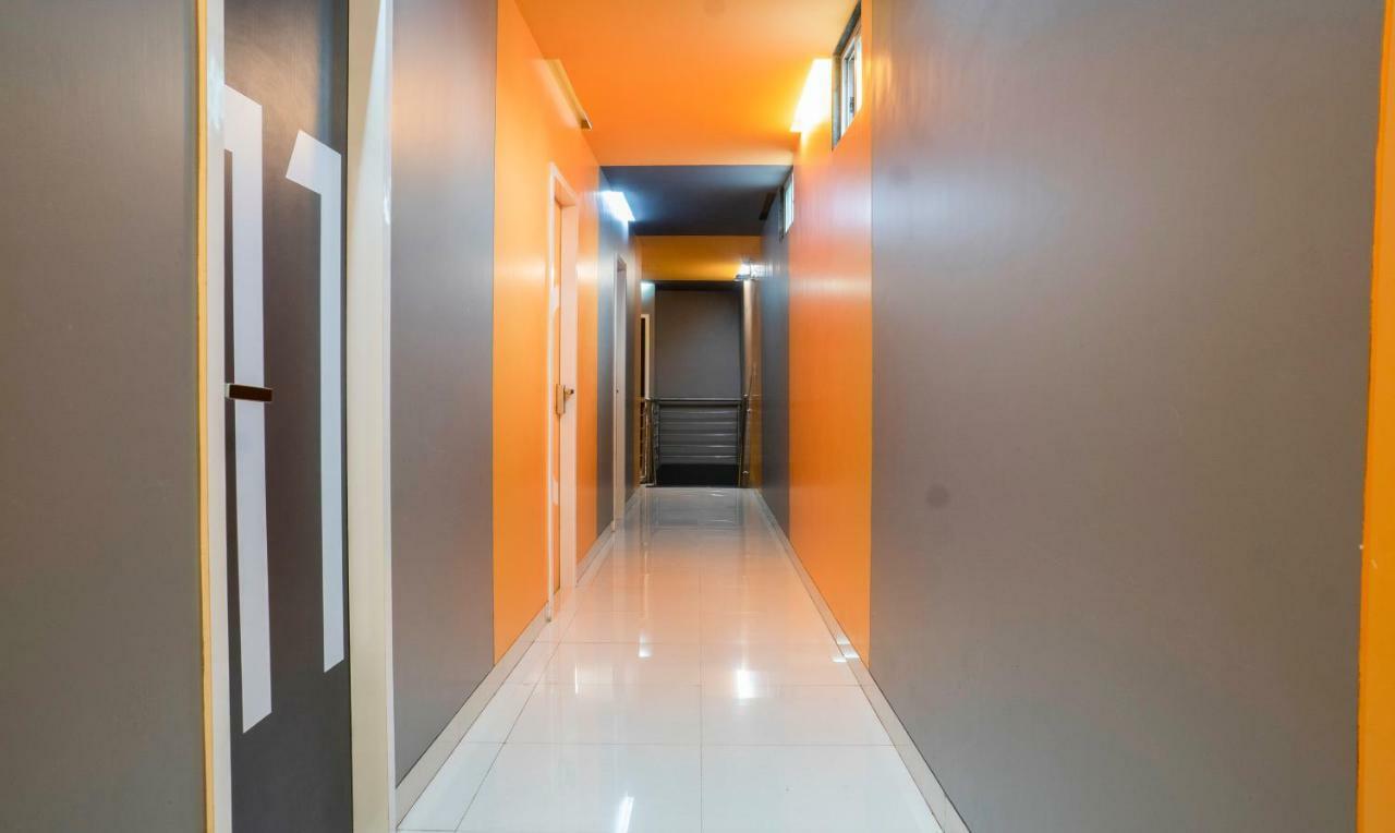 Oyo Flagship 13885 Metro Residency Hotel Mumbai Exterior photo